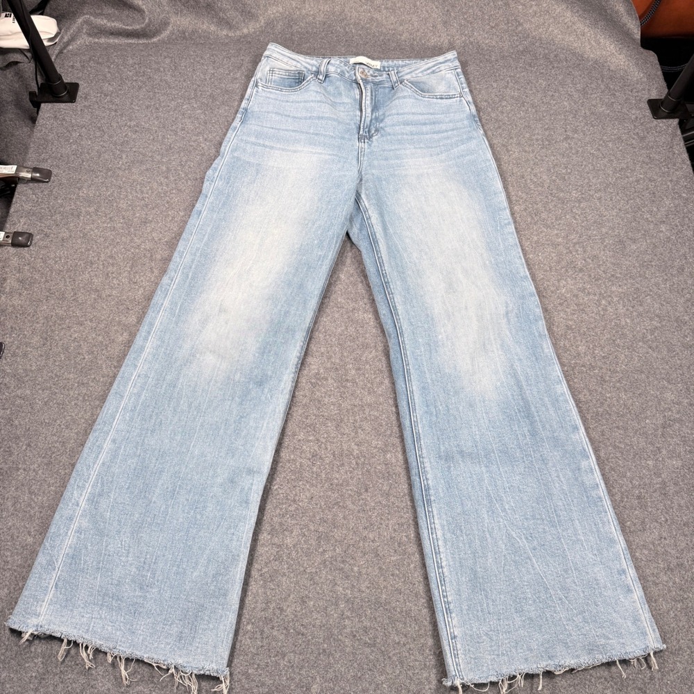 Vervet Flying Monkey Light Wash High Rise Wide Leg Raw Hem Jeans V2680 Size 29